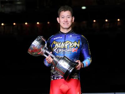 優勝者の写真です