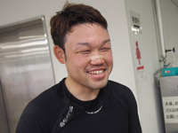戦い終わって写真