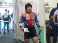 戦い終わって写真
