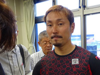 戦い終わって写真