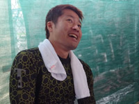 戦い終わって写真