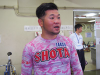 戦い終わって写真