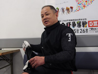 戦い終わって写真