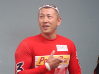 戦い終わって写真