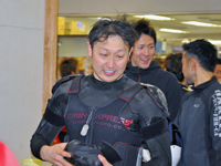 戦い終わって写真