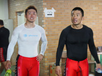 戦い終わって写真
