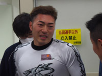 戦い終わって写真