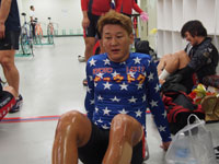 戦い終わって写真