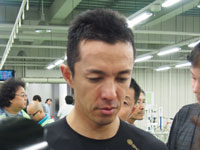戦い終わって写真