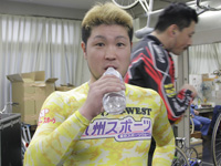 戦い終わって写真