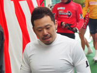 戦い終わって写真