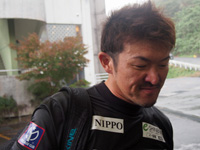 戦い終わって写真