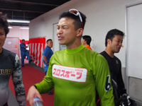戦い終わって写真