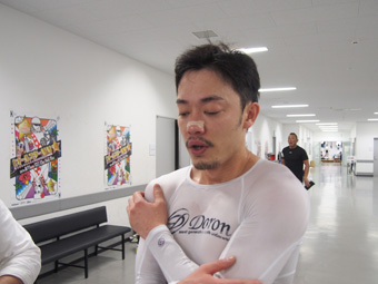 戦い終わって写真