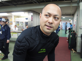 戦い終わって写真