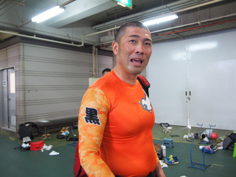 戦い終わって写真