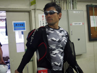 戦い終わって写真