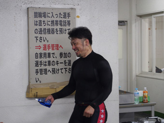戦い終わって写真