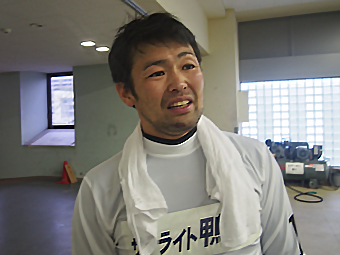 戦い終わって写真