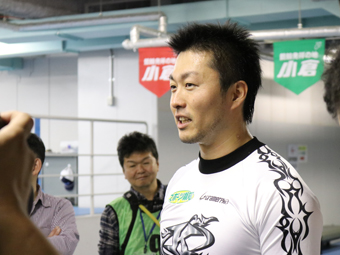 戦い終わって写真