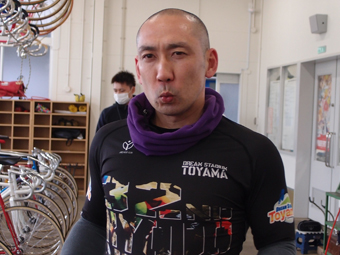 戦い終わって写真